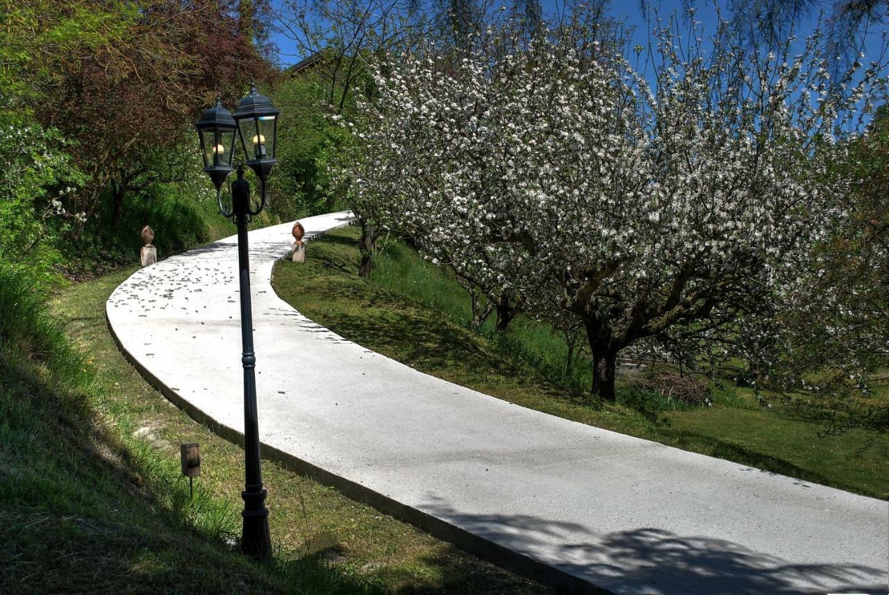 Verdmont Guest House Acqui Terme Exterior foto